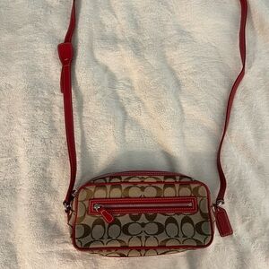 VINTAGE RED AND TAN COACH CAMERA BAG